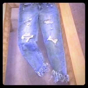 Judy Blue distressed fit skinny jeans
